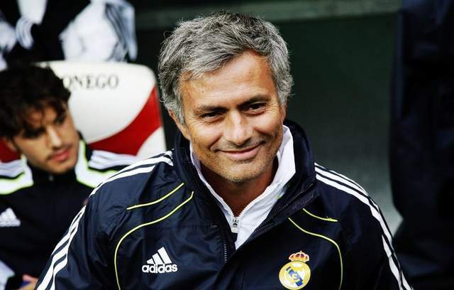 穆里尼奥自绝回归皇马路!名记曝皇马欧冠帝星对他非常不满